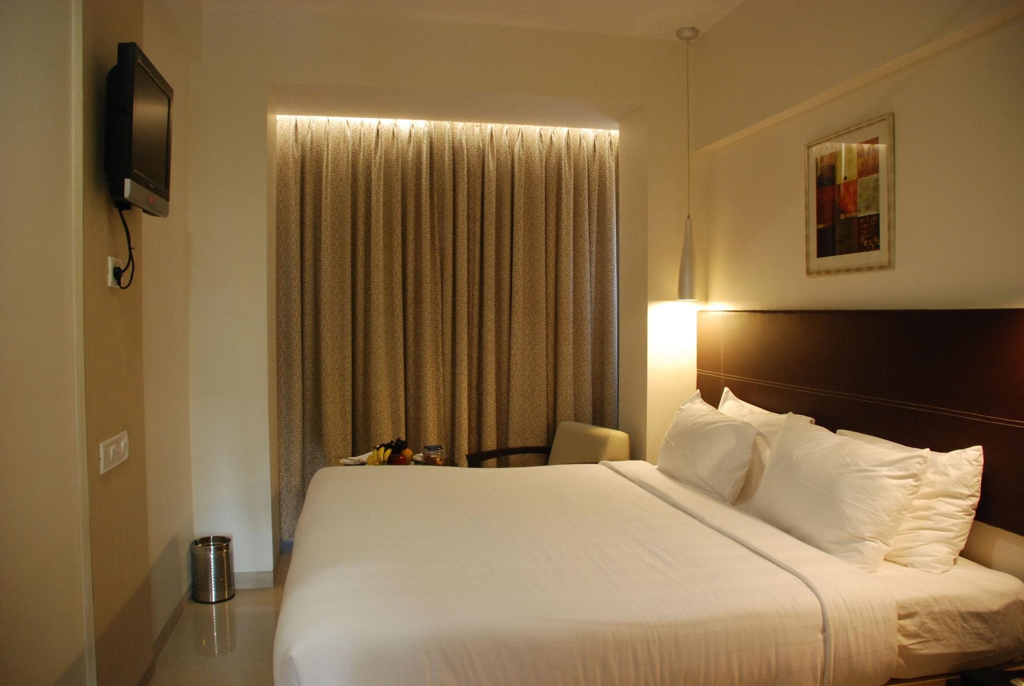 Hotel The Oriental Residency Mumbai Exterior foto